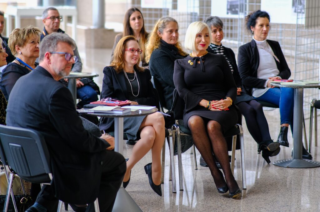 Otvorena izložba „Dr. Elza Kučera“ u Nacionalnoj i sveučilišnoj knjižnici u Zagrebu.