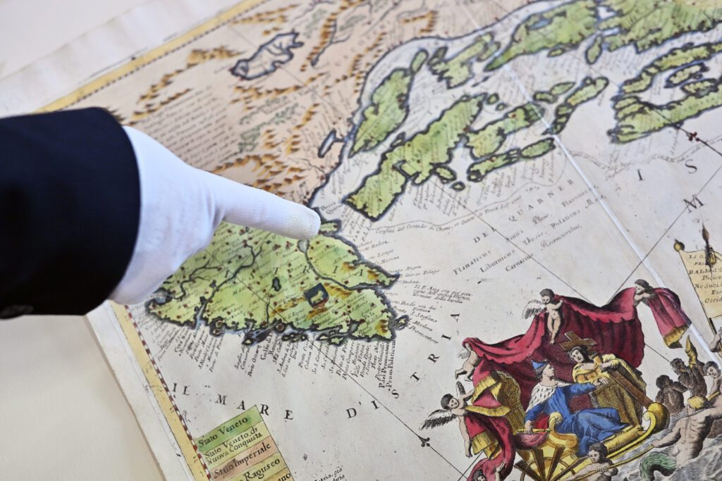 Item from the NSK Map Collection.