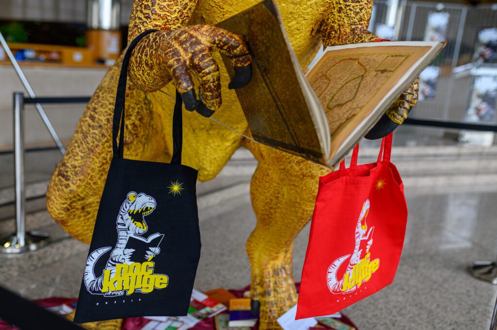 George The Booklover of Yore, the mascot of the 2024 Croatian Book Night,