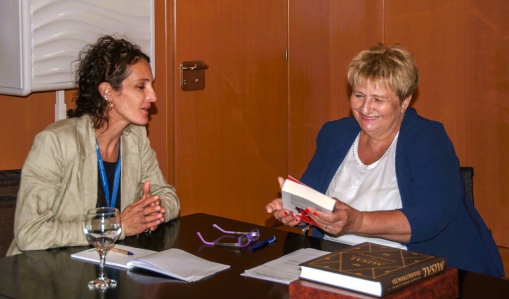 Director of the National Library of Kosovo Dr Blerina Rogova Gaxha and NSK Director General Dr Ivanka Stričević.