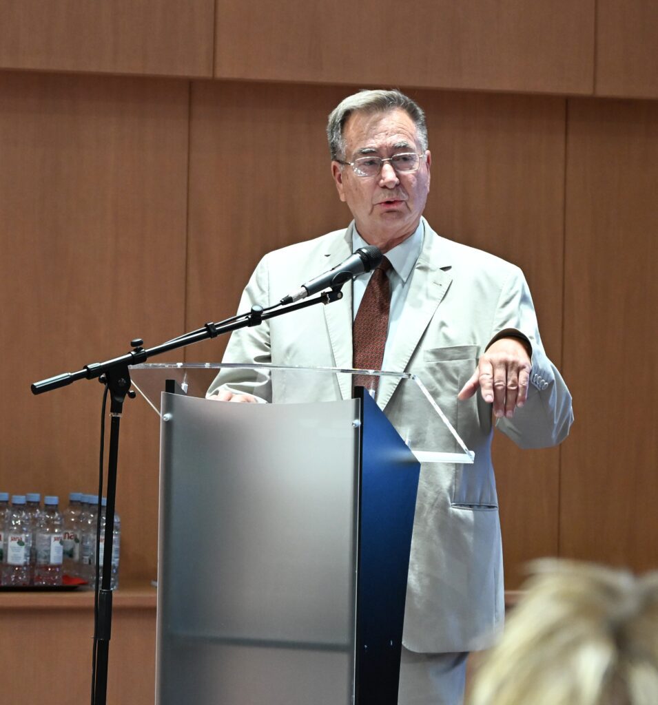 Former collections manager of the most valuable part of the NSK collections Dražen Budiša.