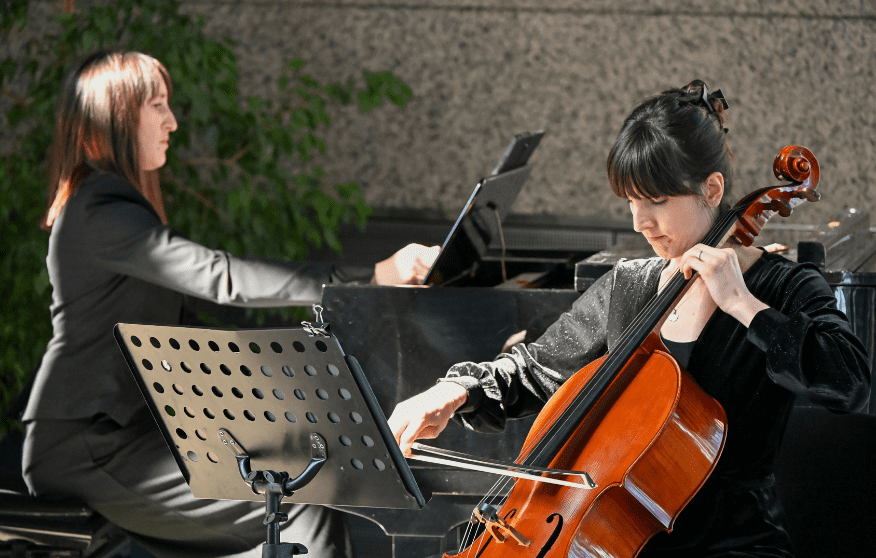 Croatian pianist Nadja Varga Modrić and Croatian cellist Zita Draušnik,