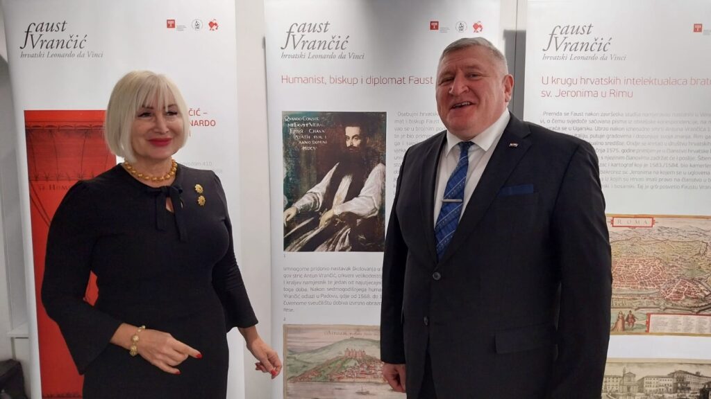 Dr Marijana Borić and the Consul General of the Republic of Croatia in Hungary Drago Horvat.