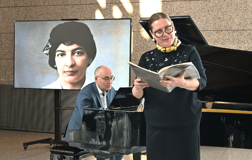 Pianist Ivan Batoš and mezzosoprano Sofija Cingula.