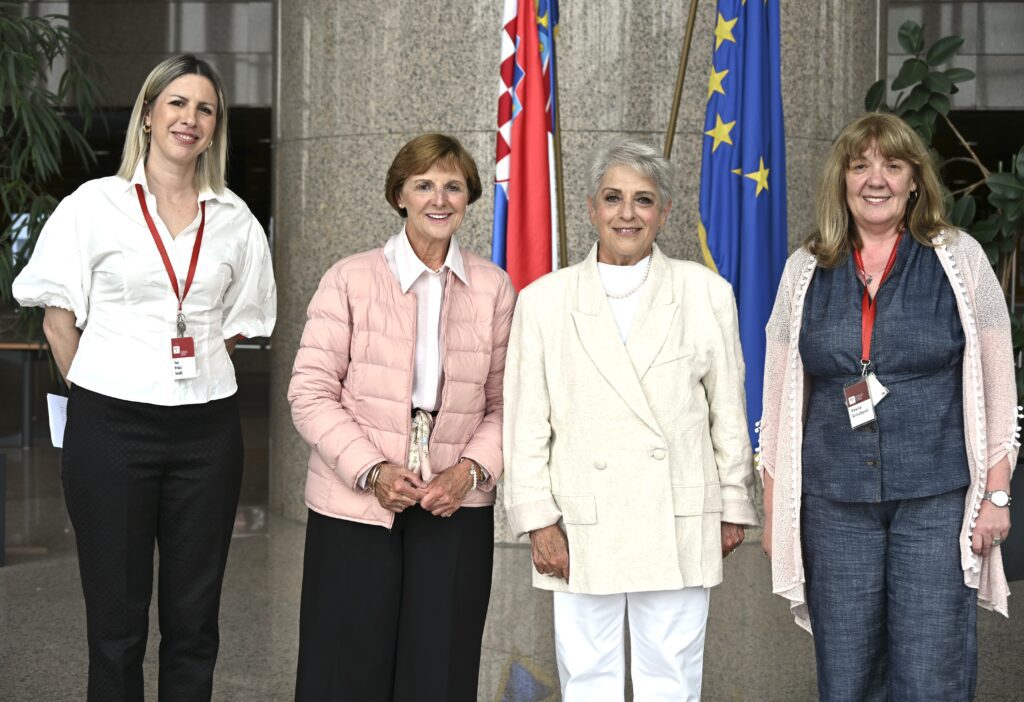 Head of the NSK Foreign Croatica Collection Dr Iva Vrkić Seidl, Rosemary Antoinette Francescutti, Mary Anne Sinovich and Head of the NSK Acquisition and Collection Development Department Dr Vesna Golubović.
